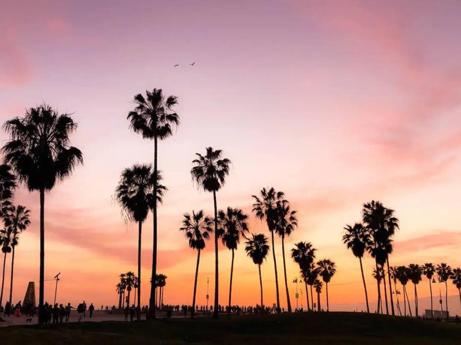 Lovely Studio On The Promenade! Free Parking Los Angeles Esterno foto