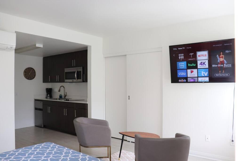 Lovely Studio On The Promenade! Free Parking Los Angeles Esterno foto